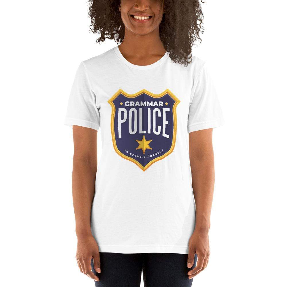 Grammar Police - To serve and correct - Basic T-Shirt