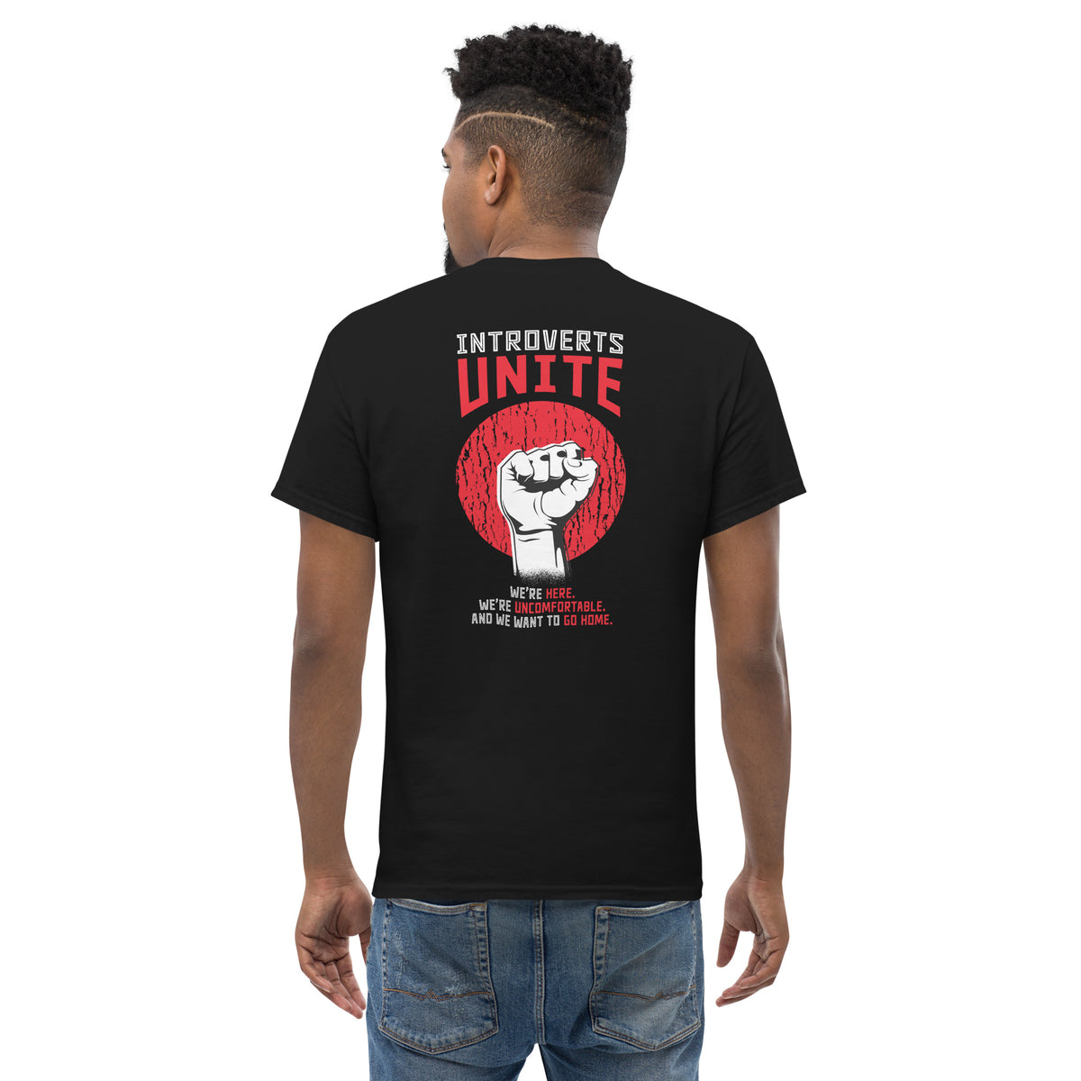Introvertierte, vereinigt euch! – Rückseitiger Aufdruck – Unisex Classic T-Shirt  The Philosopher's Shirt