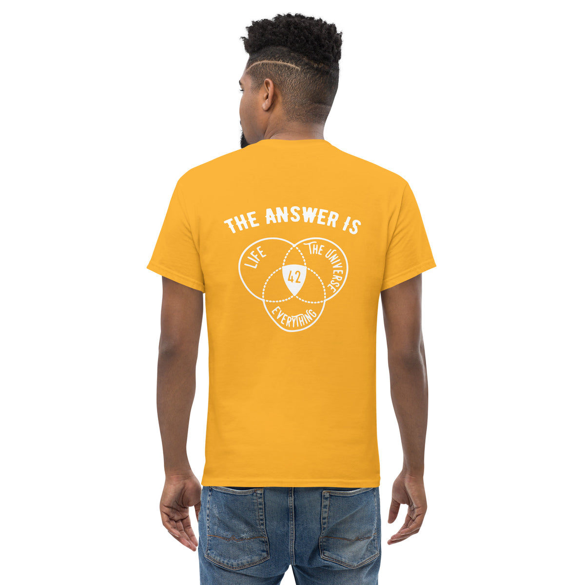 Die Antwort ist immer 42 – Rückseitiger Aufdruck – Unisex Classic T-Shirt  The Philosopher's Shirt
